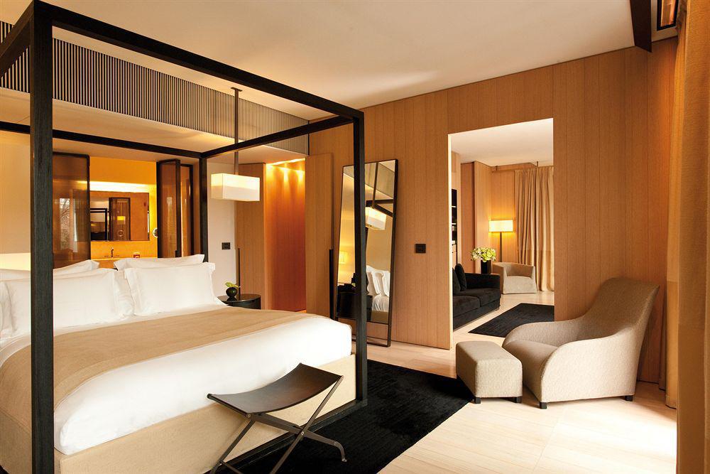 Milano bulgari online hotel